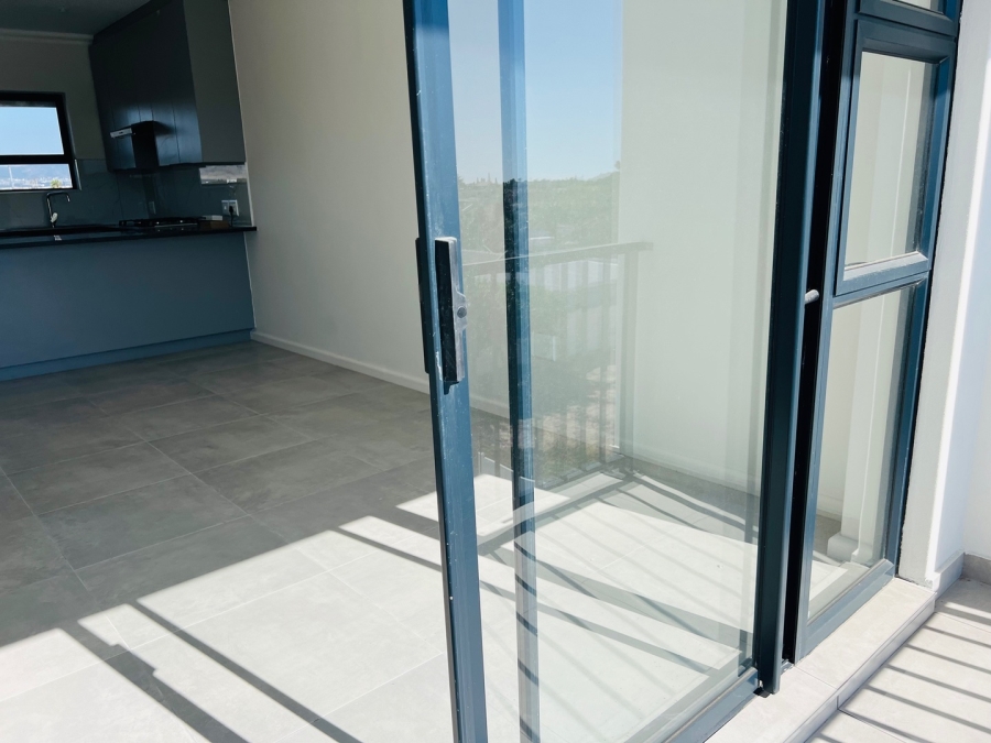 2 Bedroom Property for Sale in Table View Western Cape